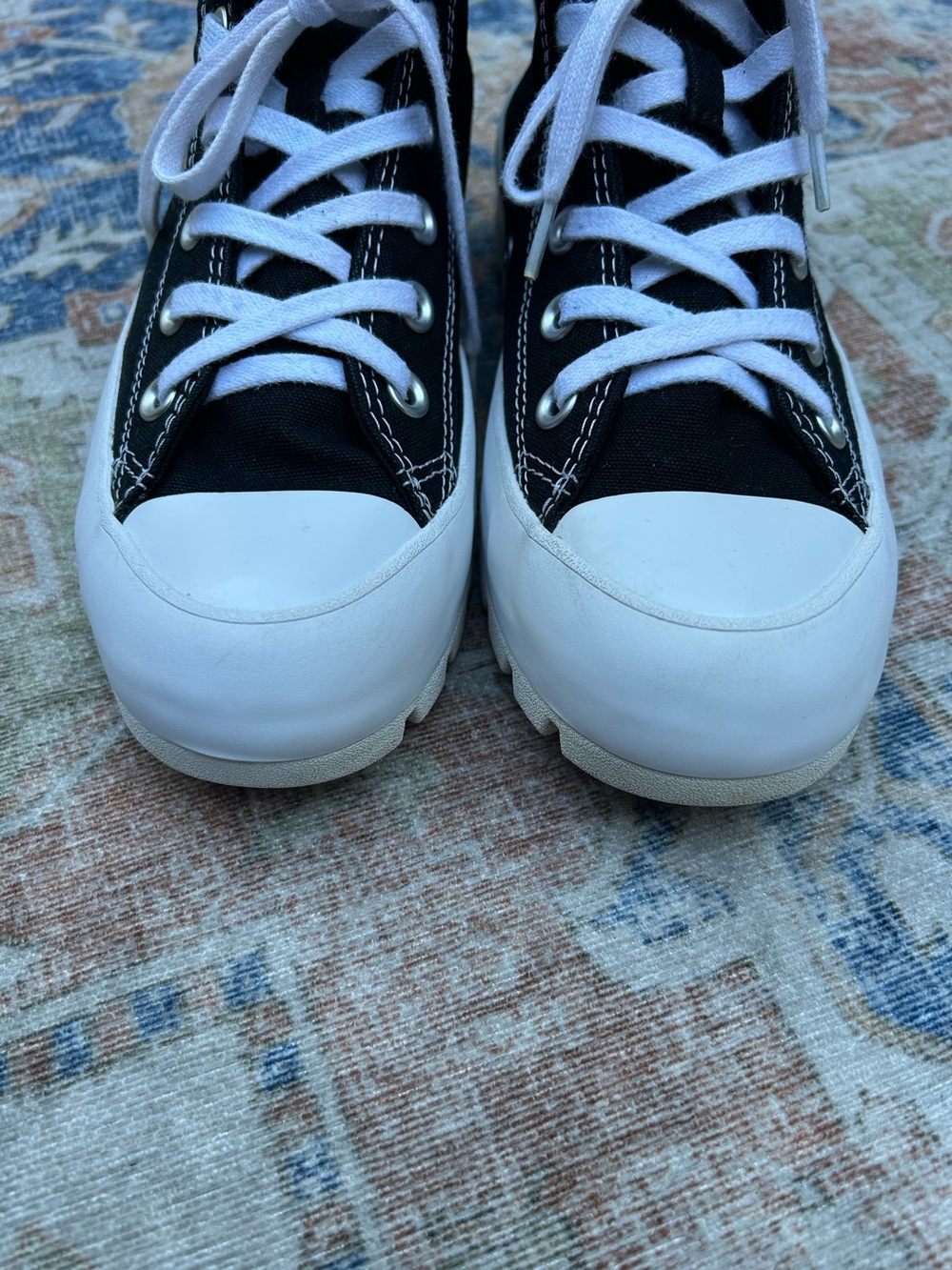 Converse All Star Lugged Platform High Tops Sneaker Black/White | Women’s 7.5 - Picture 4 of 11